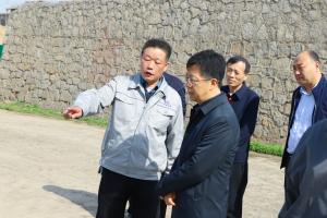 安陽市市長高永到安化集團(tuán)公司調(diào)研